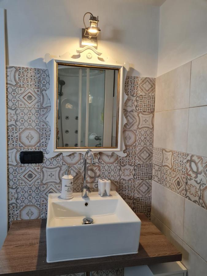 Piccola Residenza Salentina A Lecce Villa Exterior foto